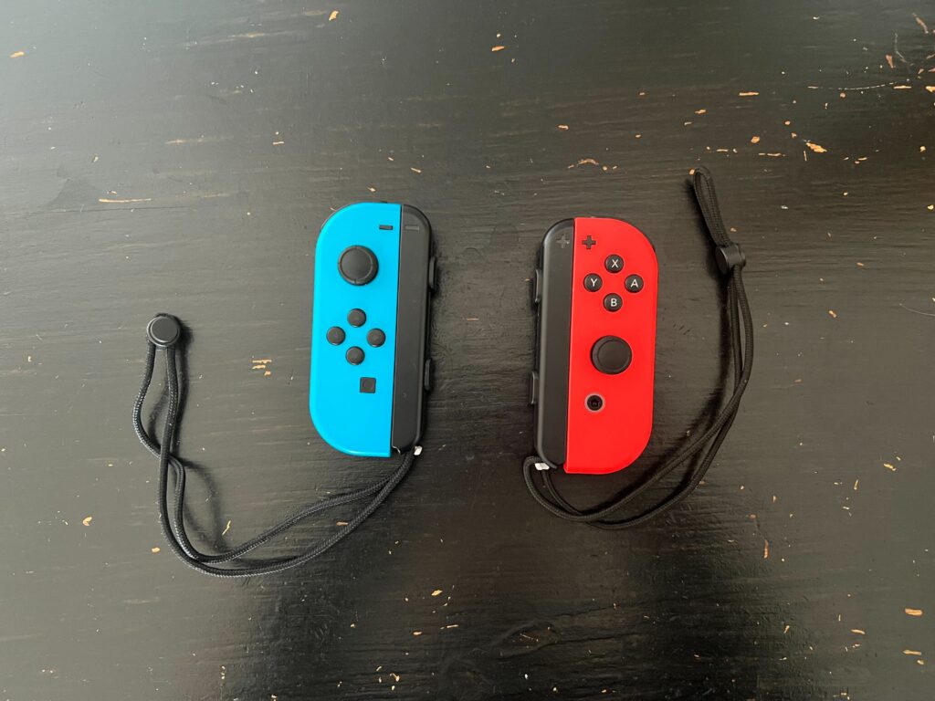 The Joy-Con controllers disconnected