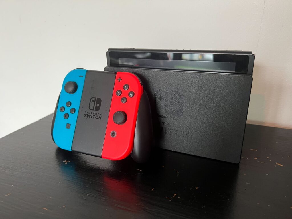 Nintendo Switch dock and controllers