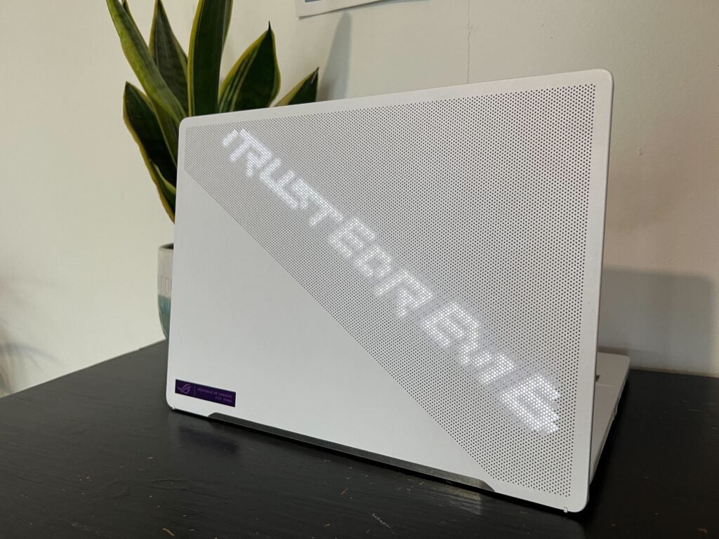 Asus ROG Zephyrus G14 (2022) with Trusted logo on lid