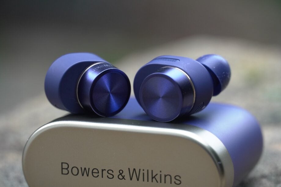 Bowers Wilkins Pi7 S2 on top of case