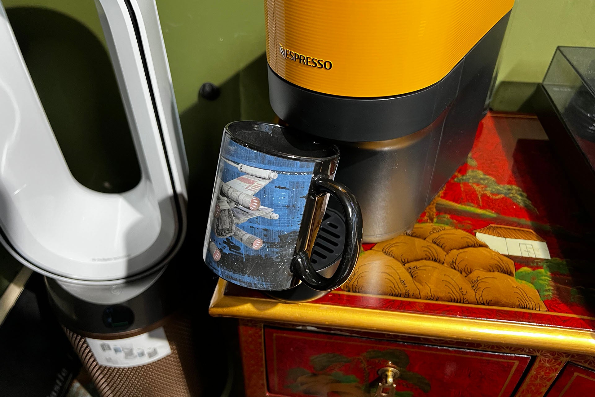 Nespresso Vertuo Pop mug
