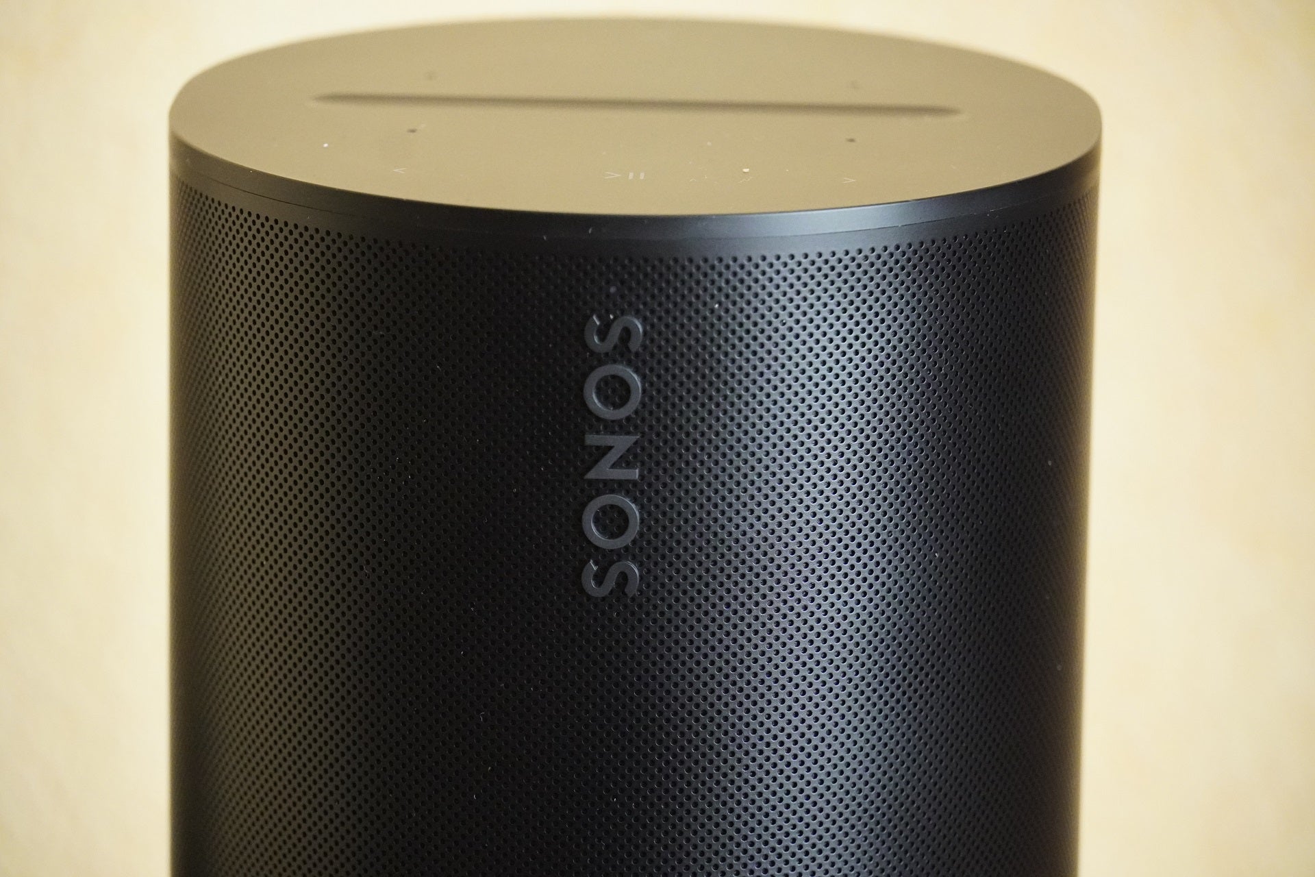 Read more about the article The new Sonos Era 100 gets a huge price cut