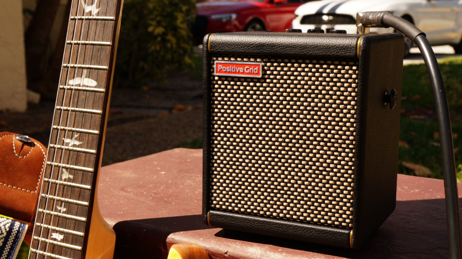 Spark amp Mini Outside with strings