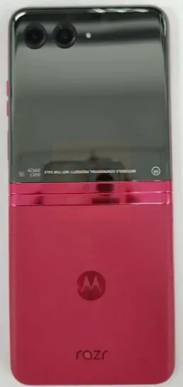 Real-world image of the Motorola Razr 2023
