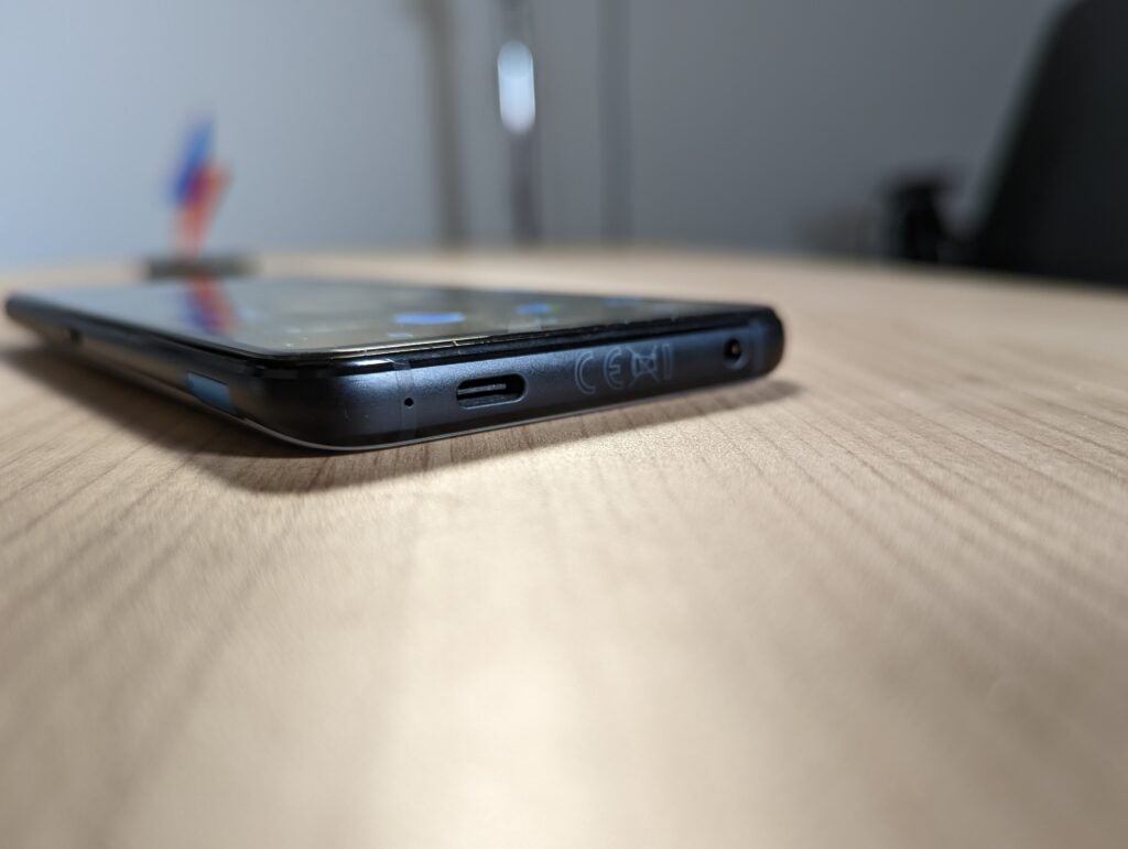 The USB-C port on the Asus ROG Phone 7