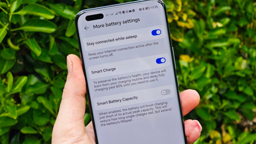 Honor Magic 5 Pro battery features