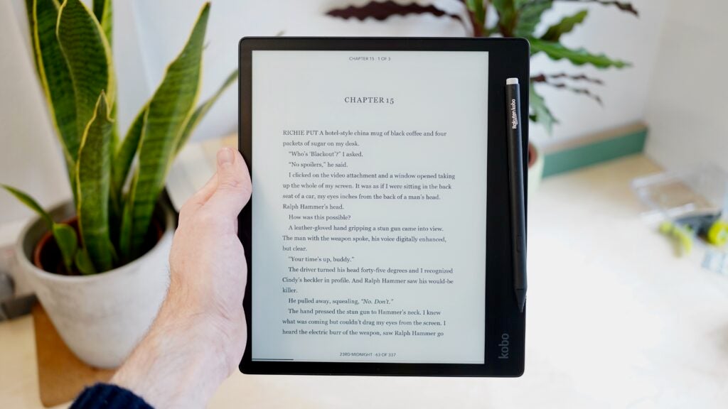 Kobo Elipsa 2E displaying the pages of an e-book