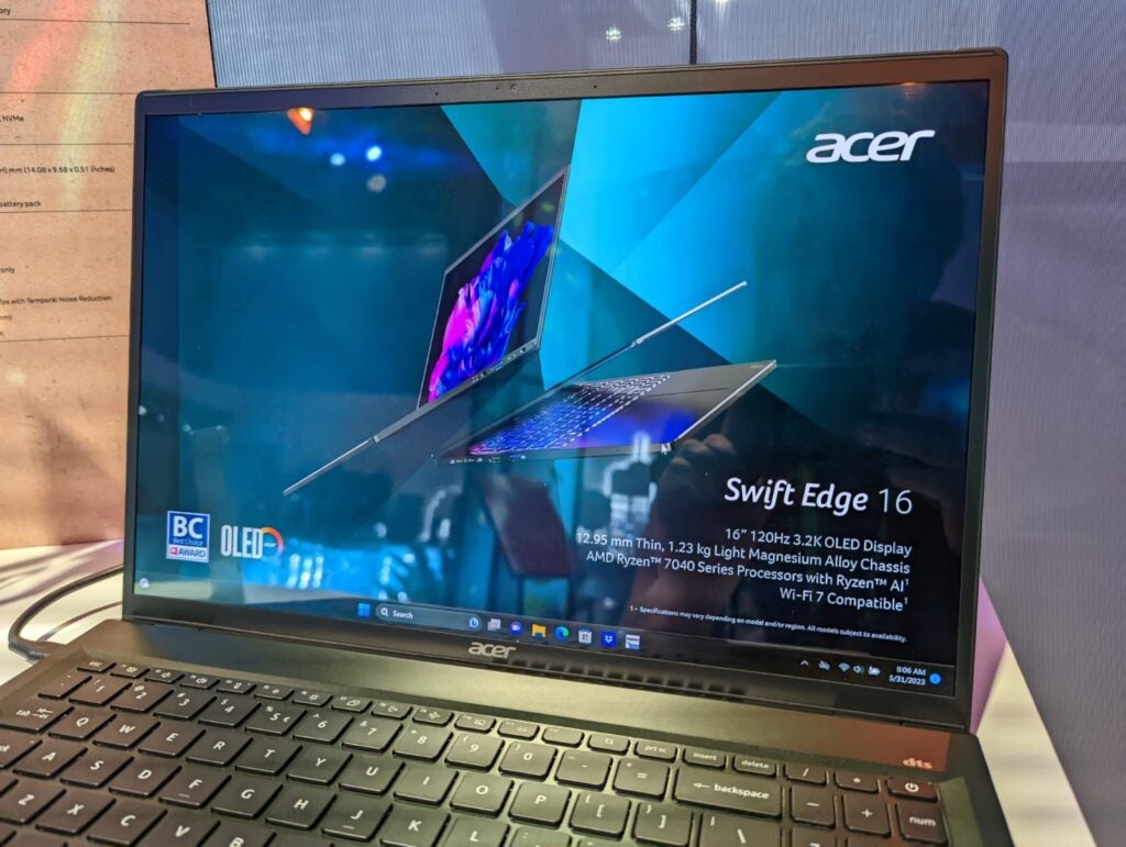 Screen of the Acer Swift Edge 16