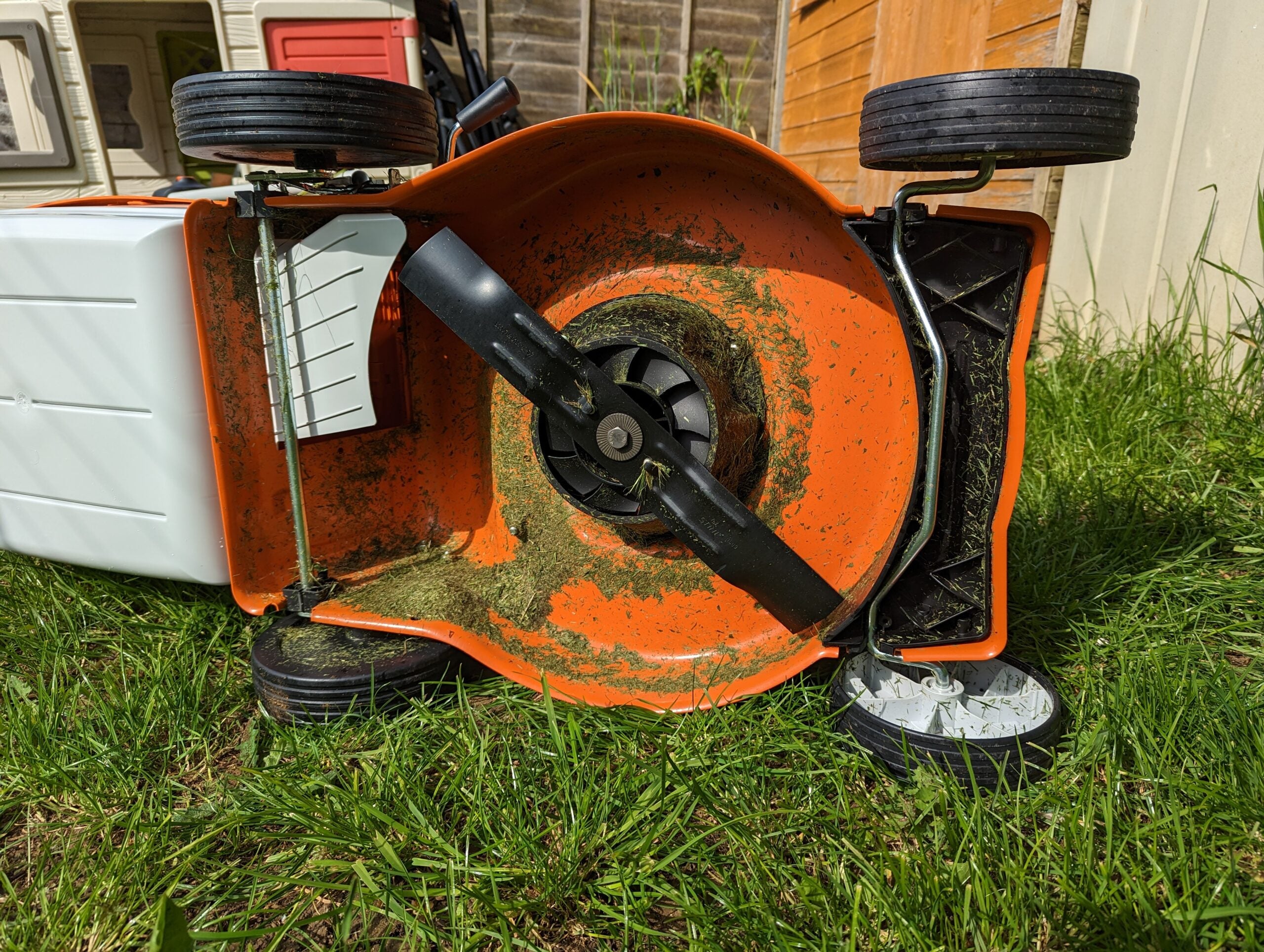 Stihl RMA 248 Cordless Lawn Mower blade