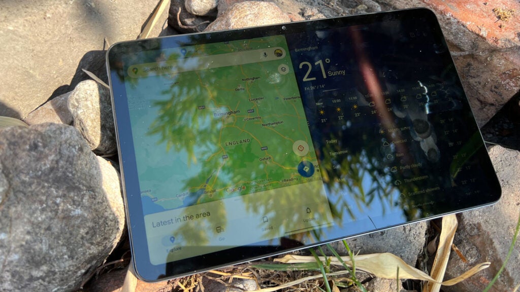 Split-screen multitasking on the Oppo Pad Air