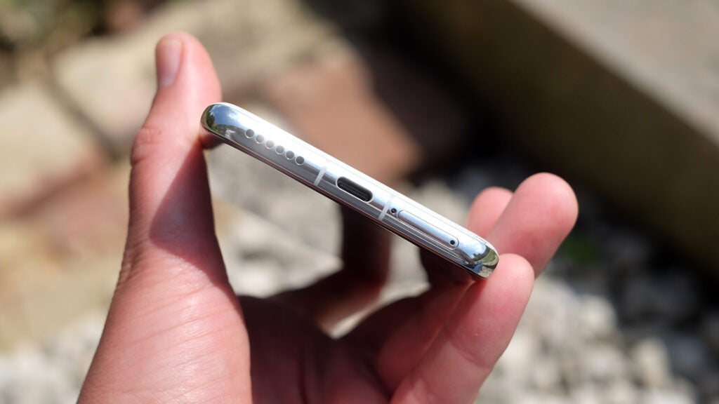 USB-C charging port of the Huawei P60 Pro