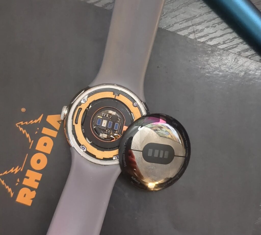 pixel watch rear casing issues