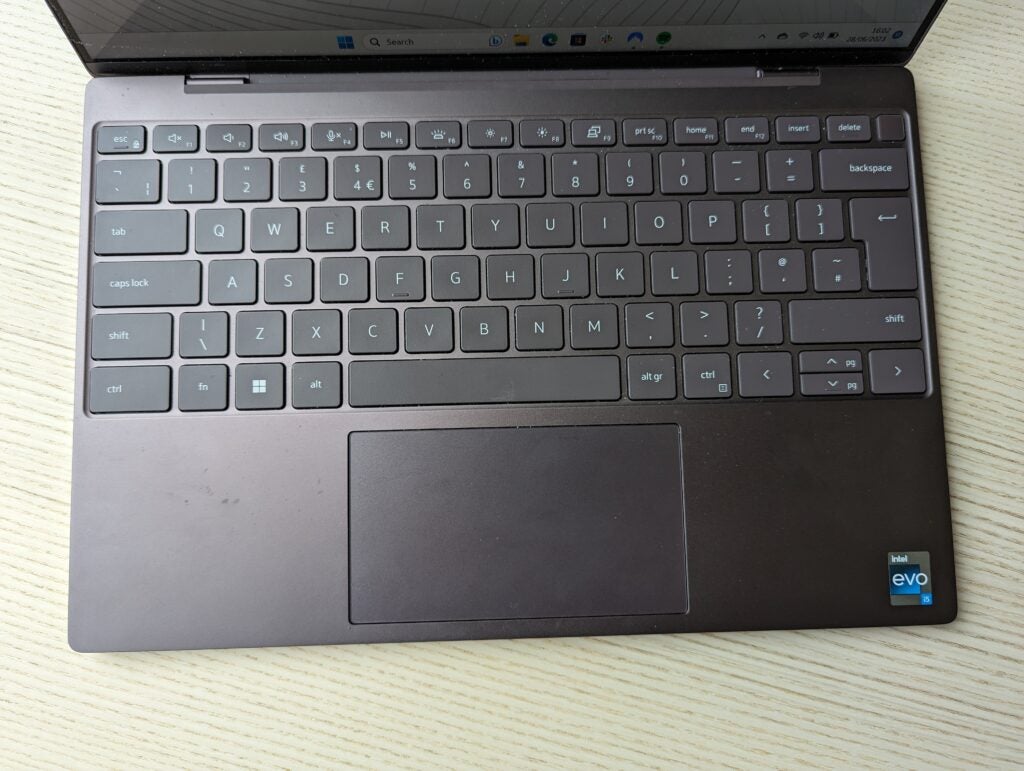 Dell XPS 13 (2022) keyboard