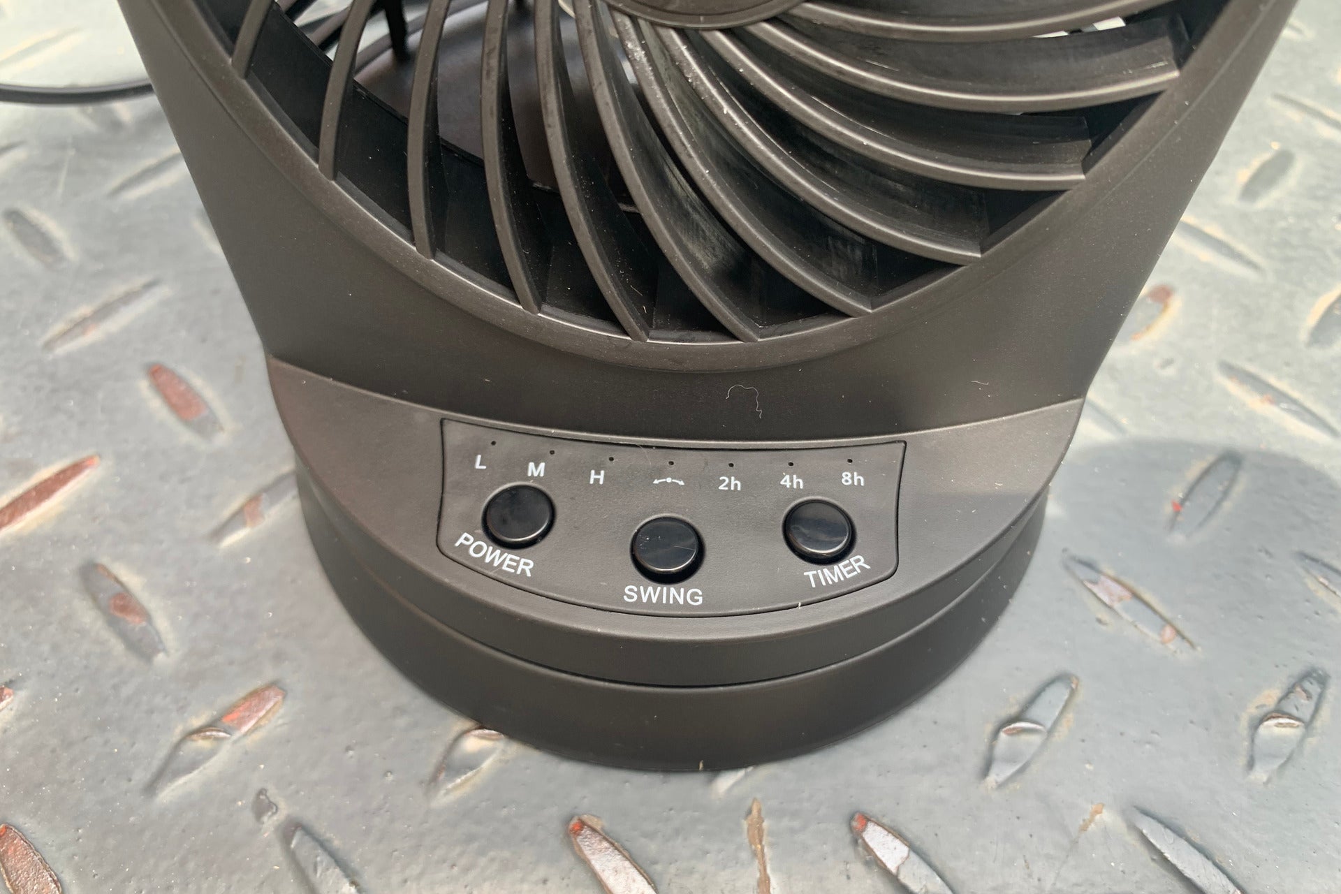 Dr. Prepare 13-inch Dual Oscillating Tower Fan controls