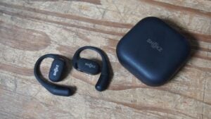 Shokz OpenFit and charging case