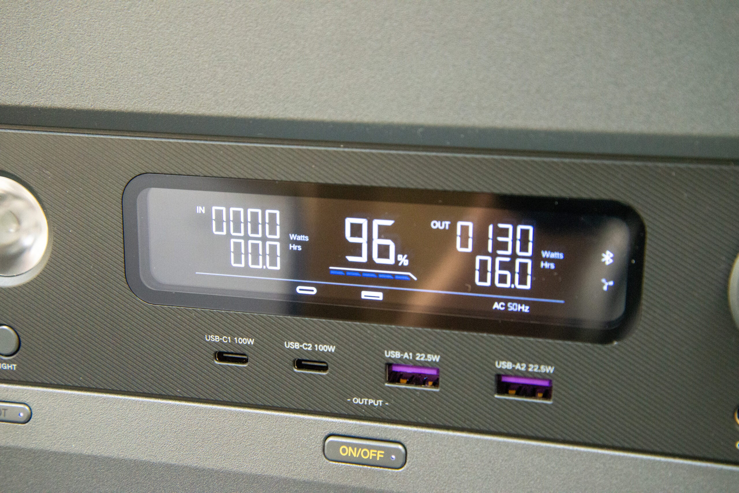 UGreen PowerRoam GS1200 LCD