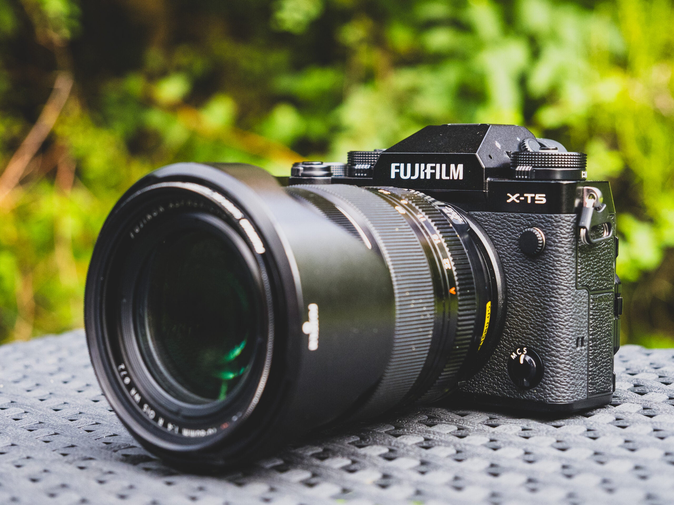 How to Use a Fujifilm Digital Camera?