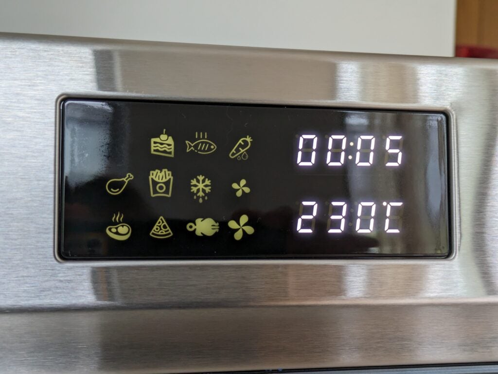 HYSapientia 24l Air Fryer Oven display