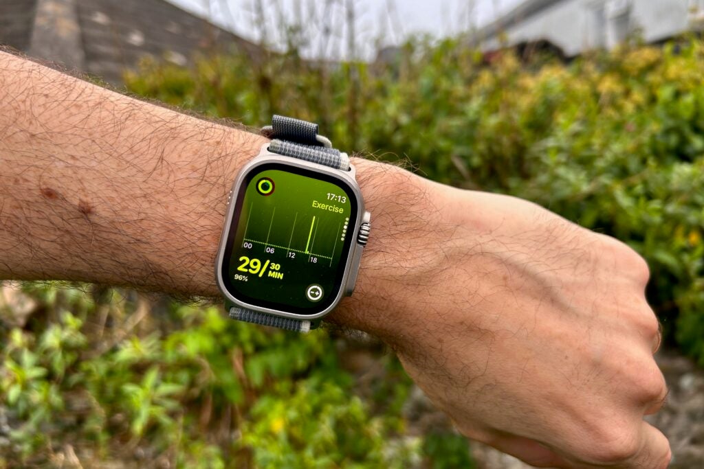 Apple Watch Ultra 2 front exercise