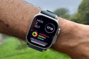 Apple Watch Ultra 2 fron