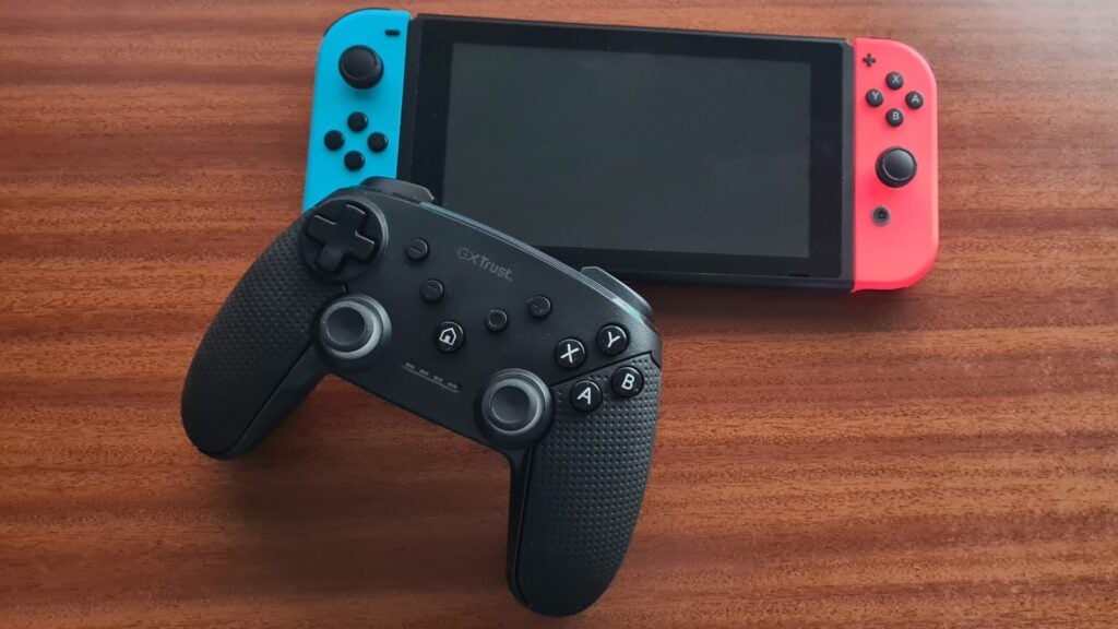 Nintendo Switch and the Trust GXT 542 Muta