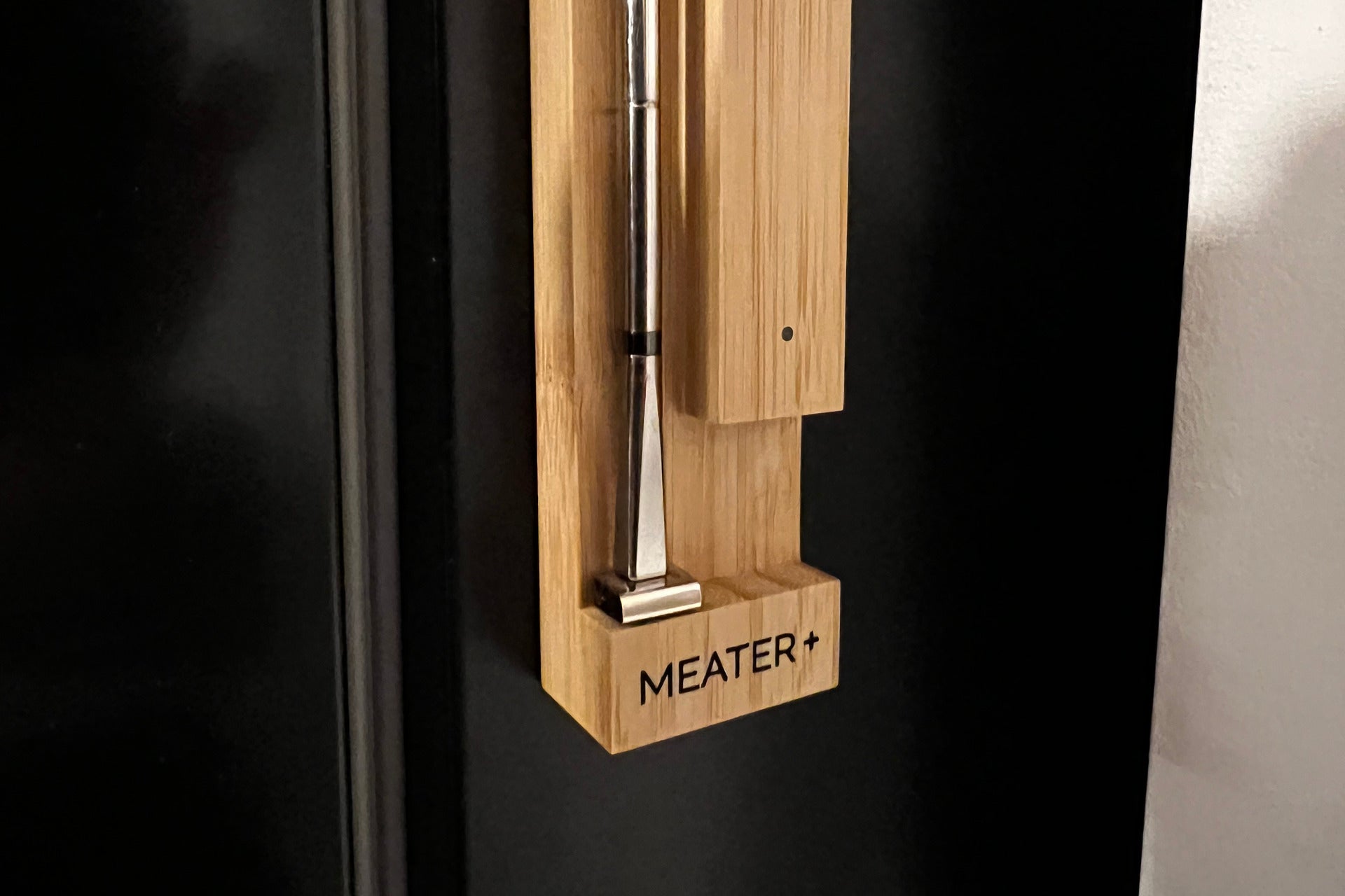 Never Go Back To a 'Dumb' Thermometer: MEATER 2 Plus Review