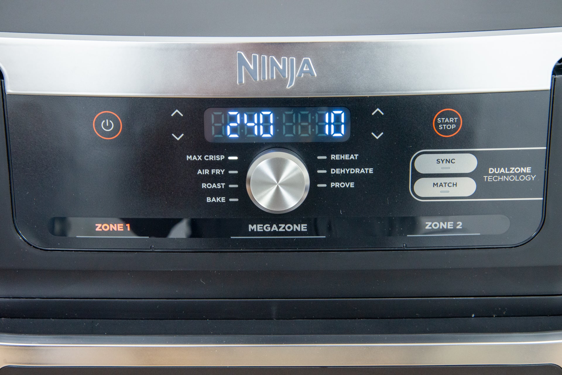 Ninja Foodi FlexDrawer Air Fryer 10.4L AF500UK controls