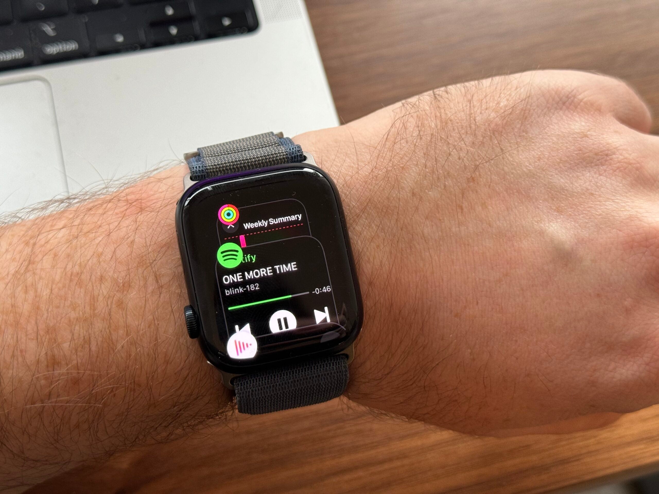 force quitting apps on the apple watch