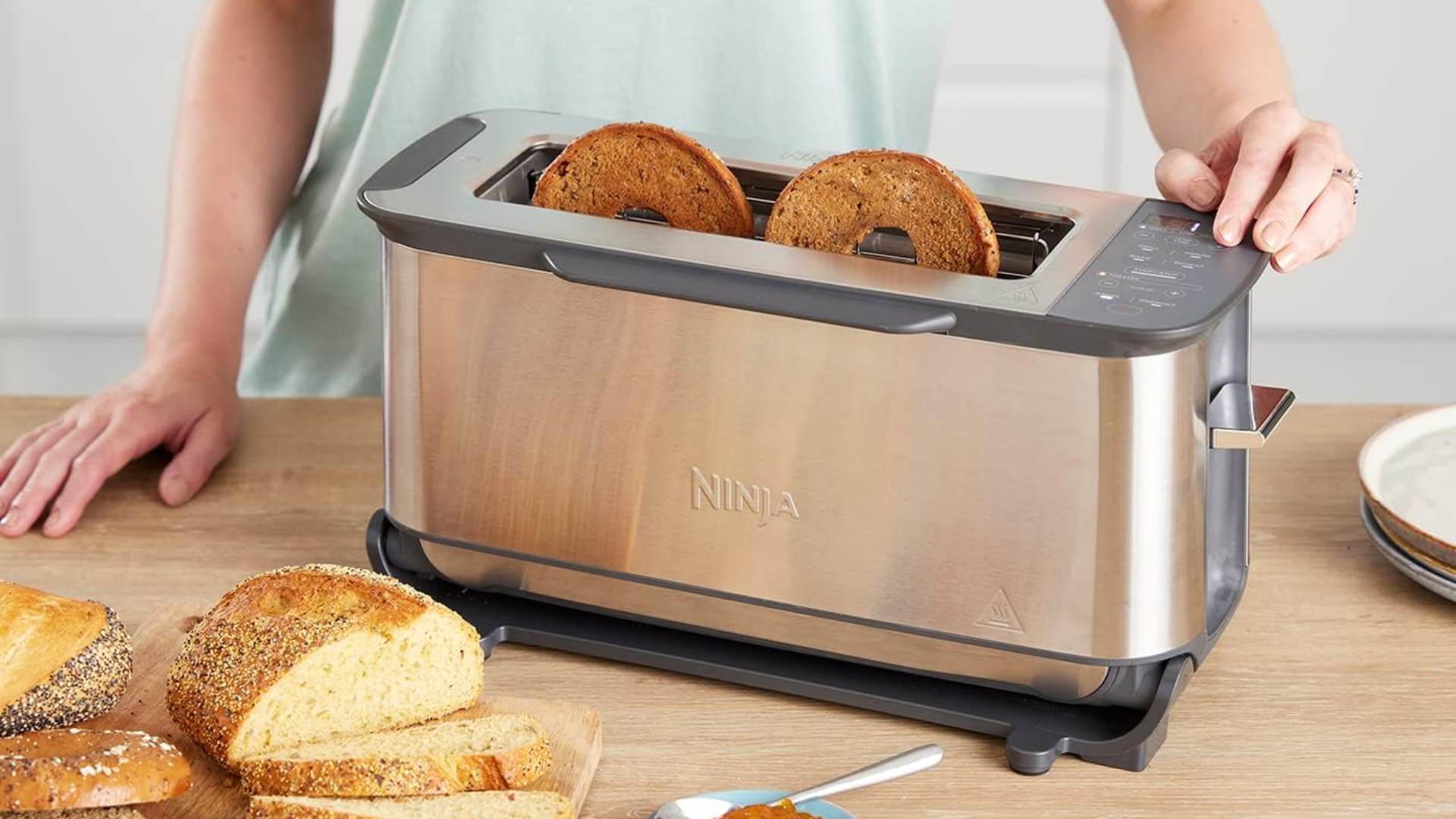 Ninja’s 3-in-1 Toaster just plummeted to a new low price