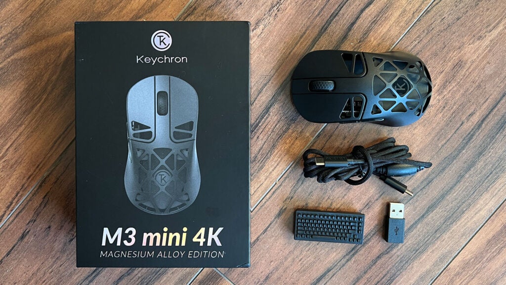 The whole Keychron M3 4K Metal Edition package.