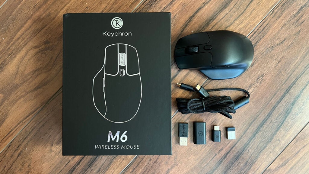 Everything included in the Keychron M6 box.