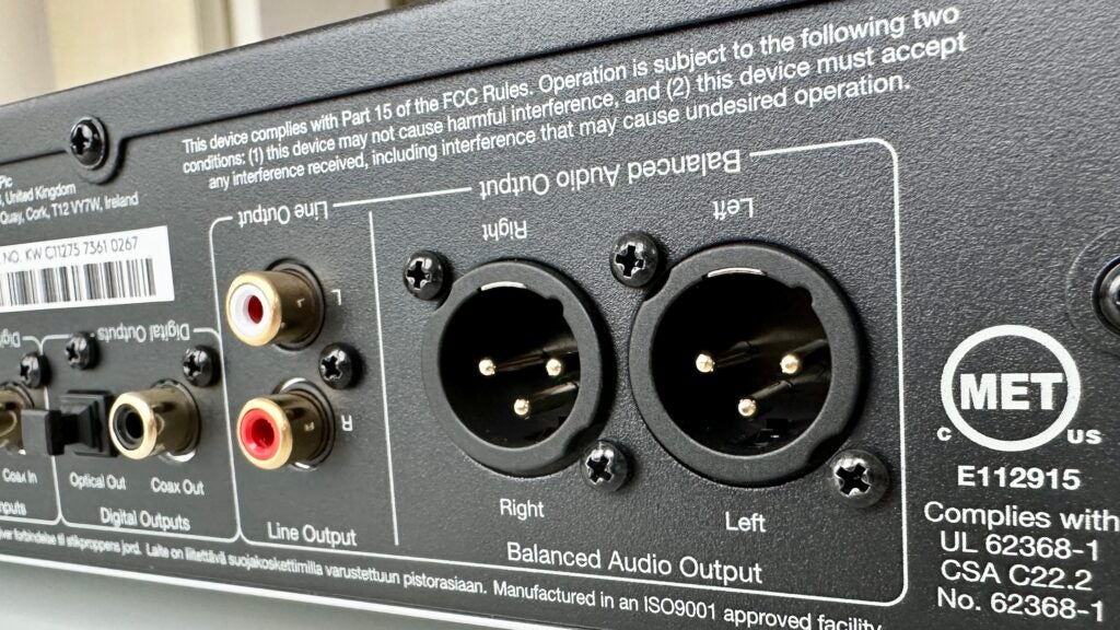 Cambridge Audio CXN100 rear connections