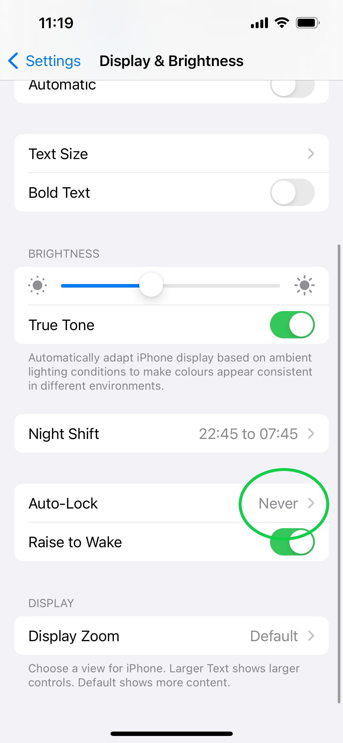 How to set screen timeout on iPhone