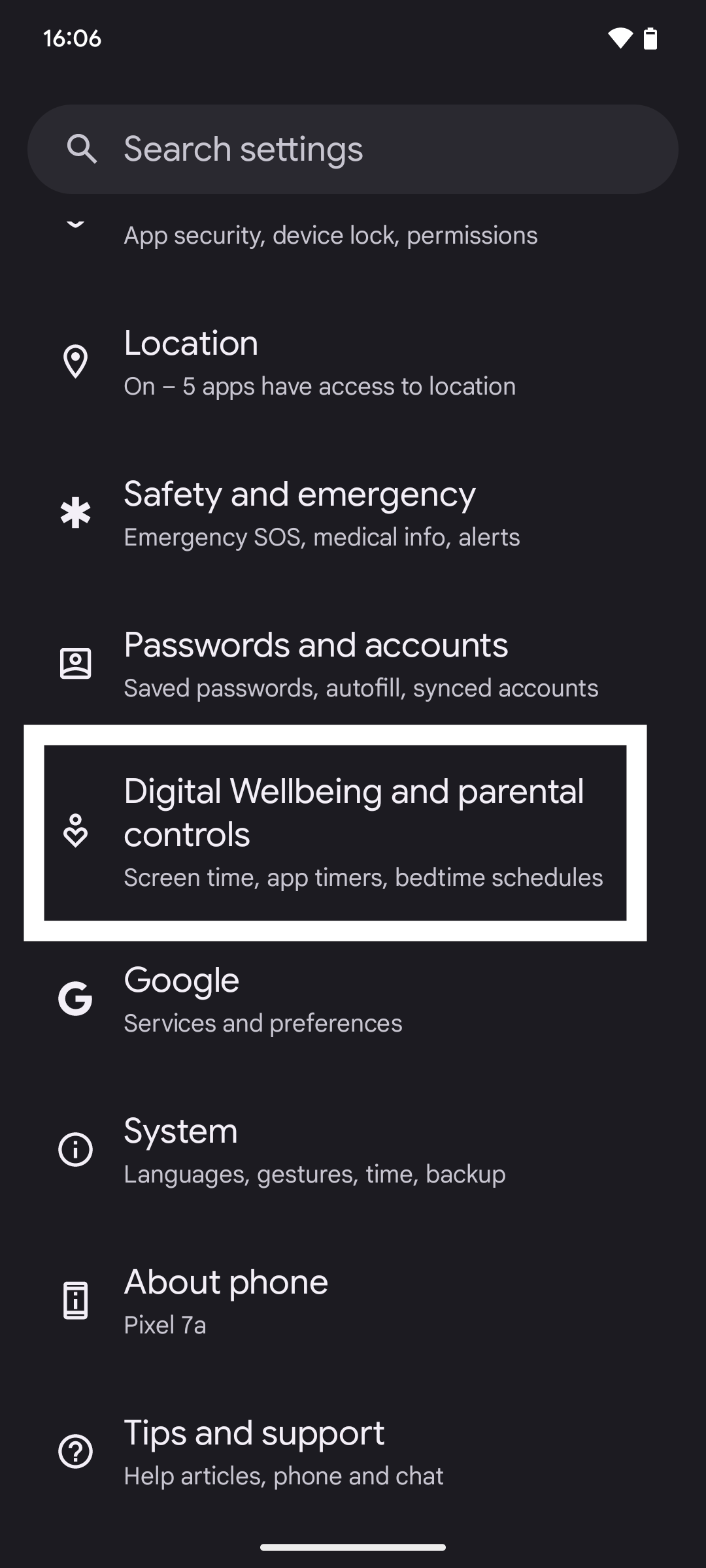 Android Settings with Digital Wellbeing highlighted