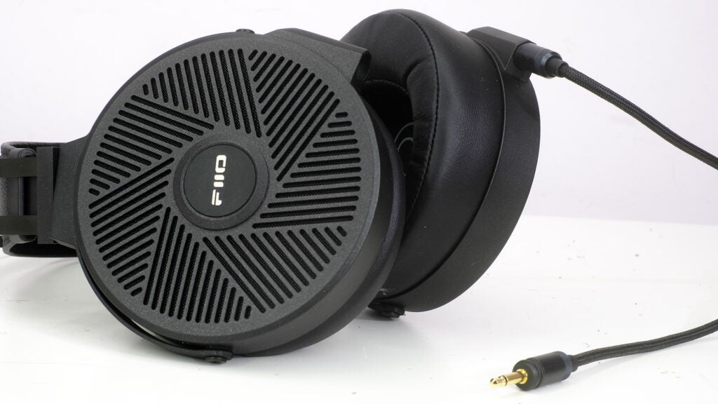 FiiO FT5 headphones with detachable audio cable.