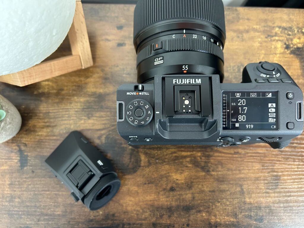 Fujifilm GFX100 II top
