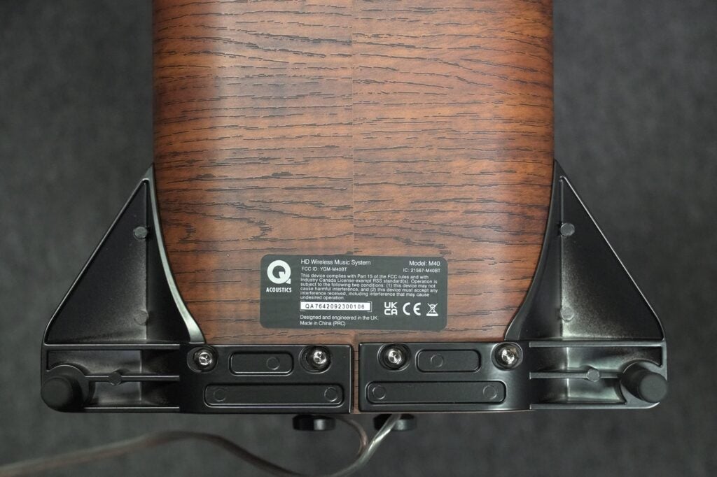Q Acoustics M40 rear stabilizer