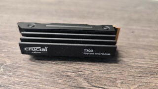Crucial T700 M.2 PCIe 5.0 SSD On its side