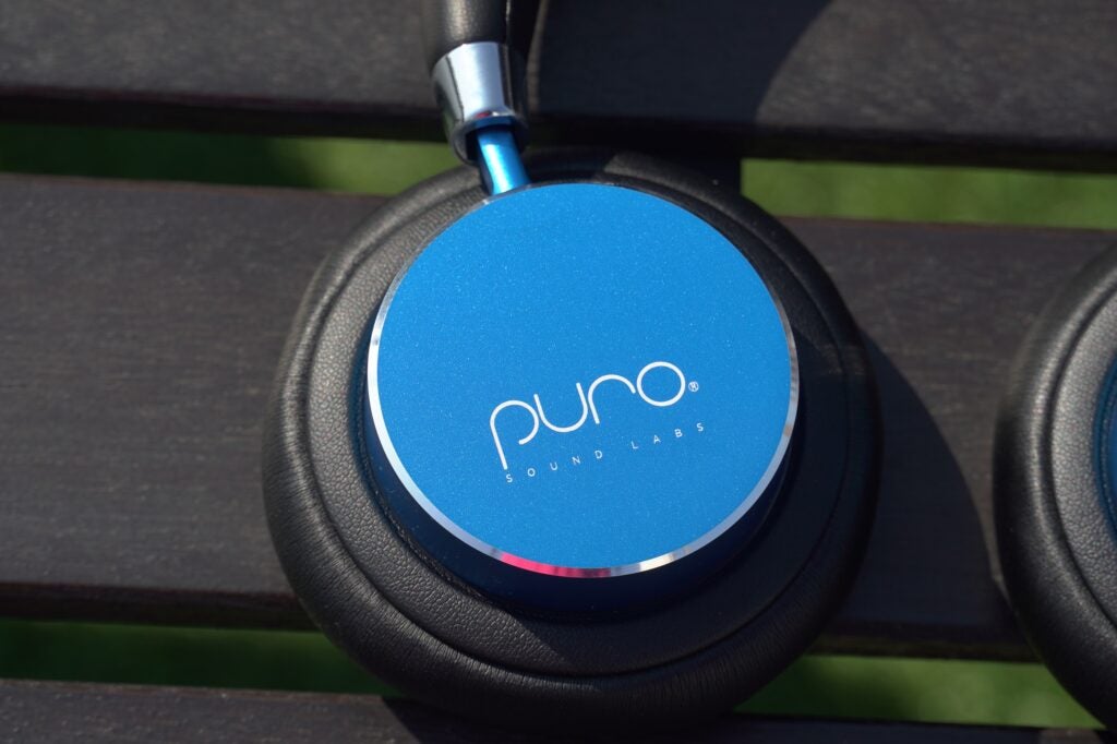 Puro BT2200 Plus headphones earcup detail